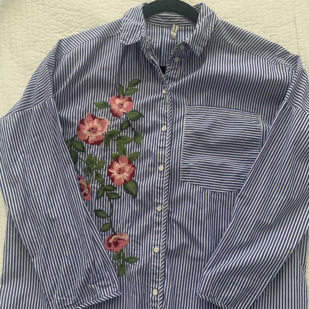 Oversized button down with cute embroidery!